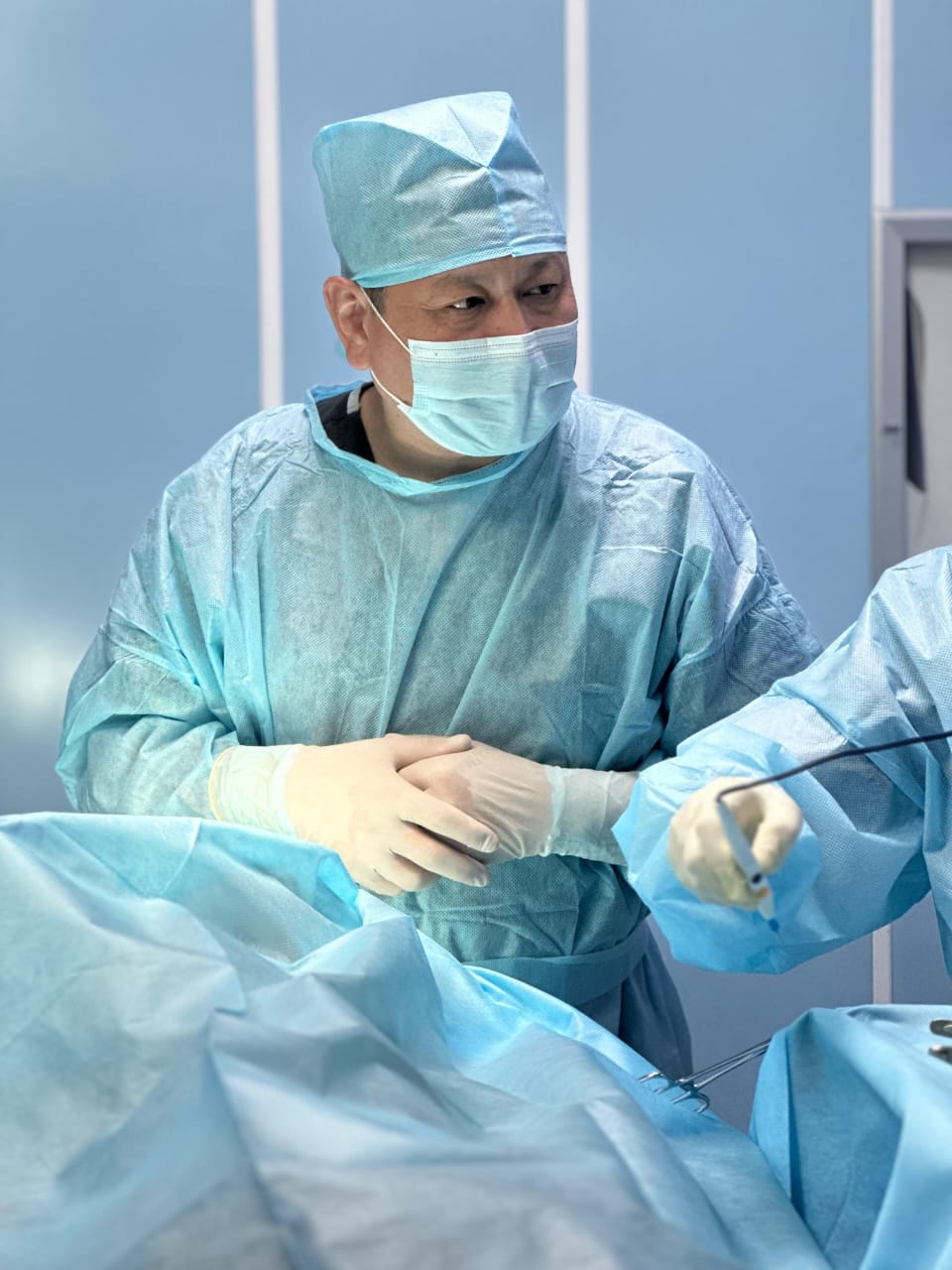 Вы сейчас просматриваете Мастер — класс по нейрохирургии с участием главного детского нейрохирурга РК Г.И.Оленбай